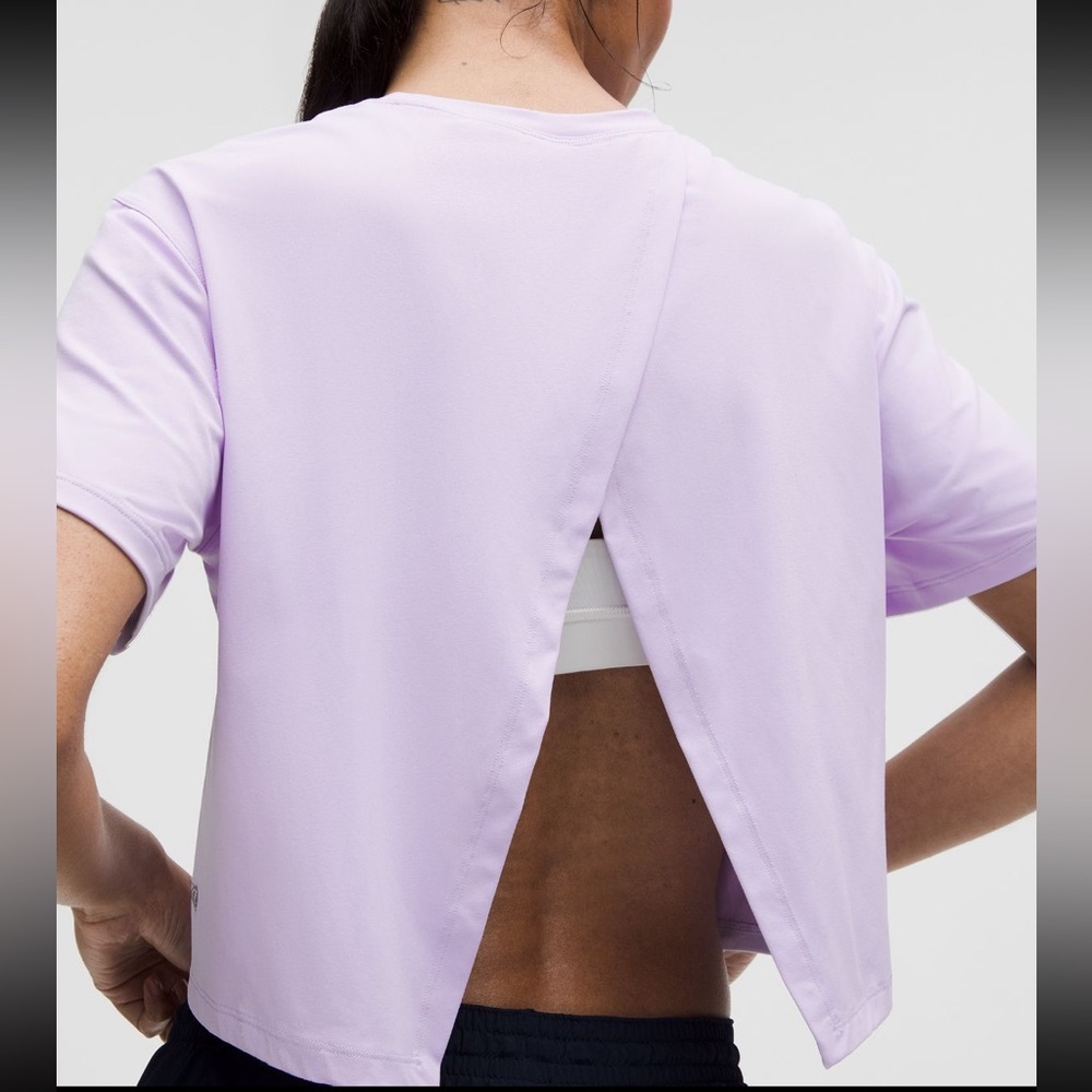 Pace Crush Cross-Back Graphic T-Shirt - Lavender Frost - Picture 3 of 3